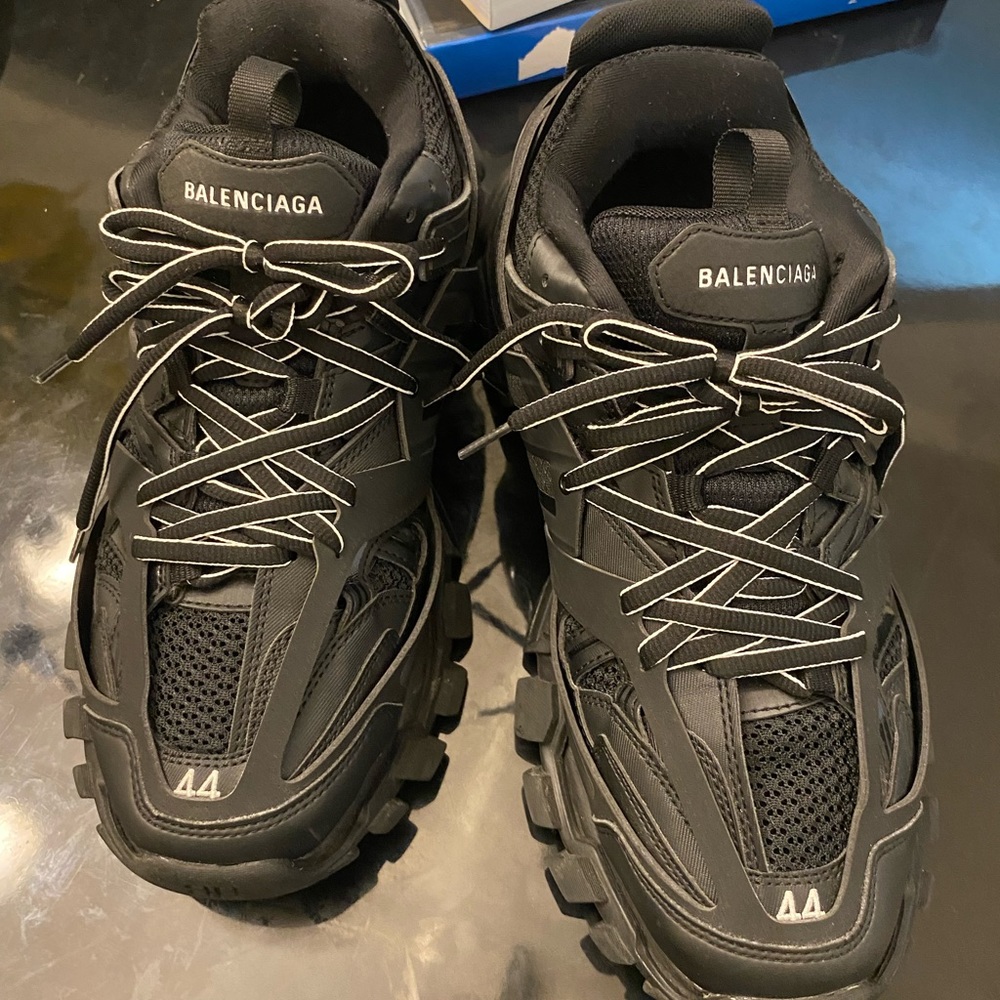 Balenciaga track triple black    100 deposit fee cash or PayPal - Picture 2 of 7